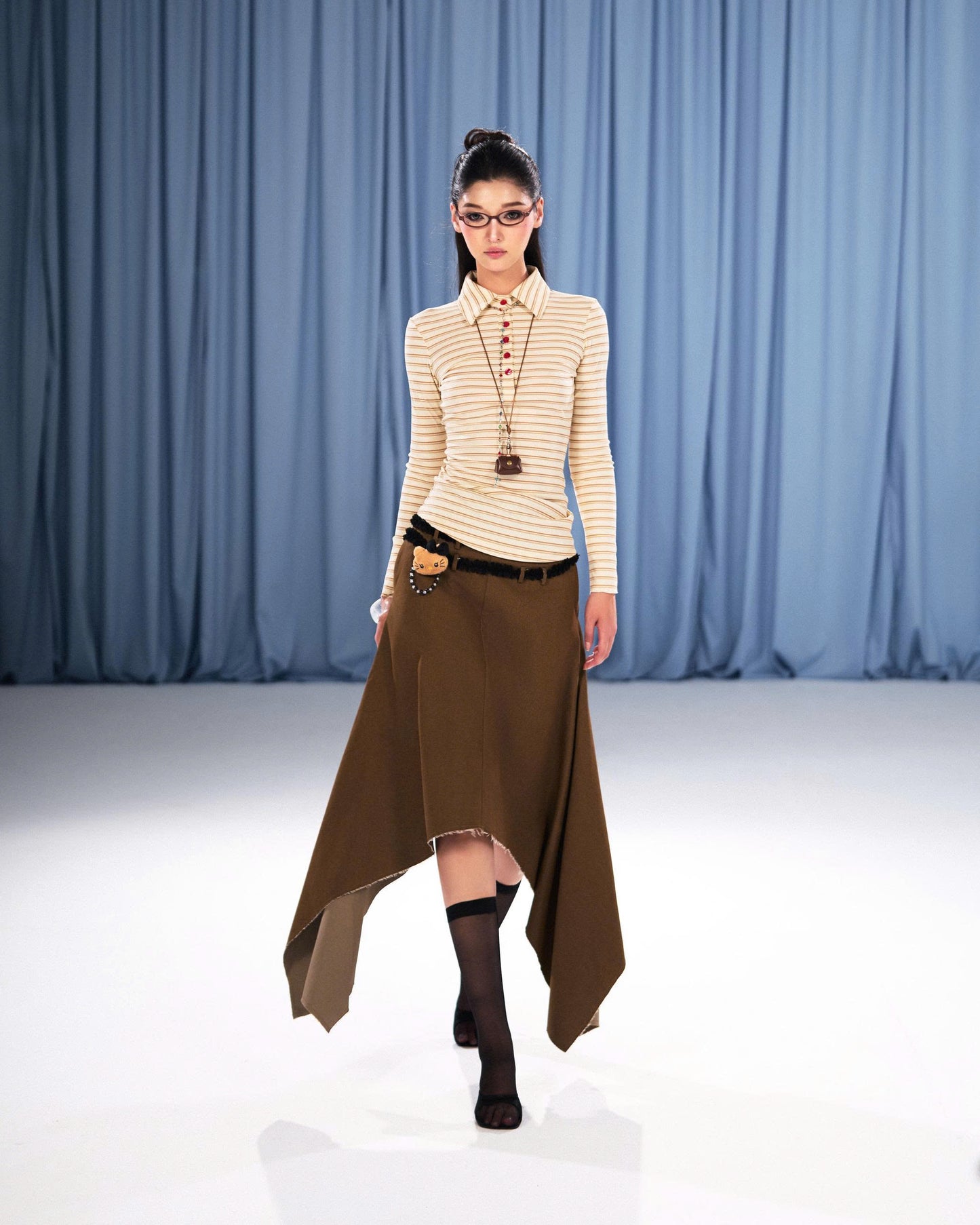 COCOA CREPE TOP