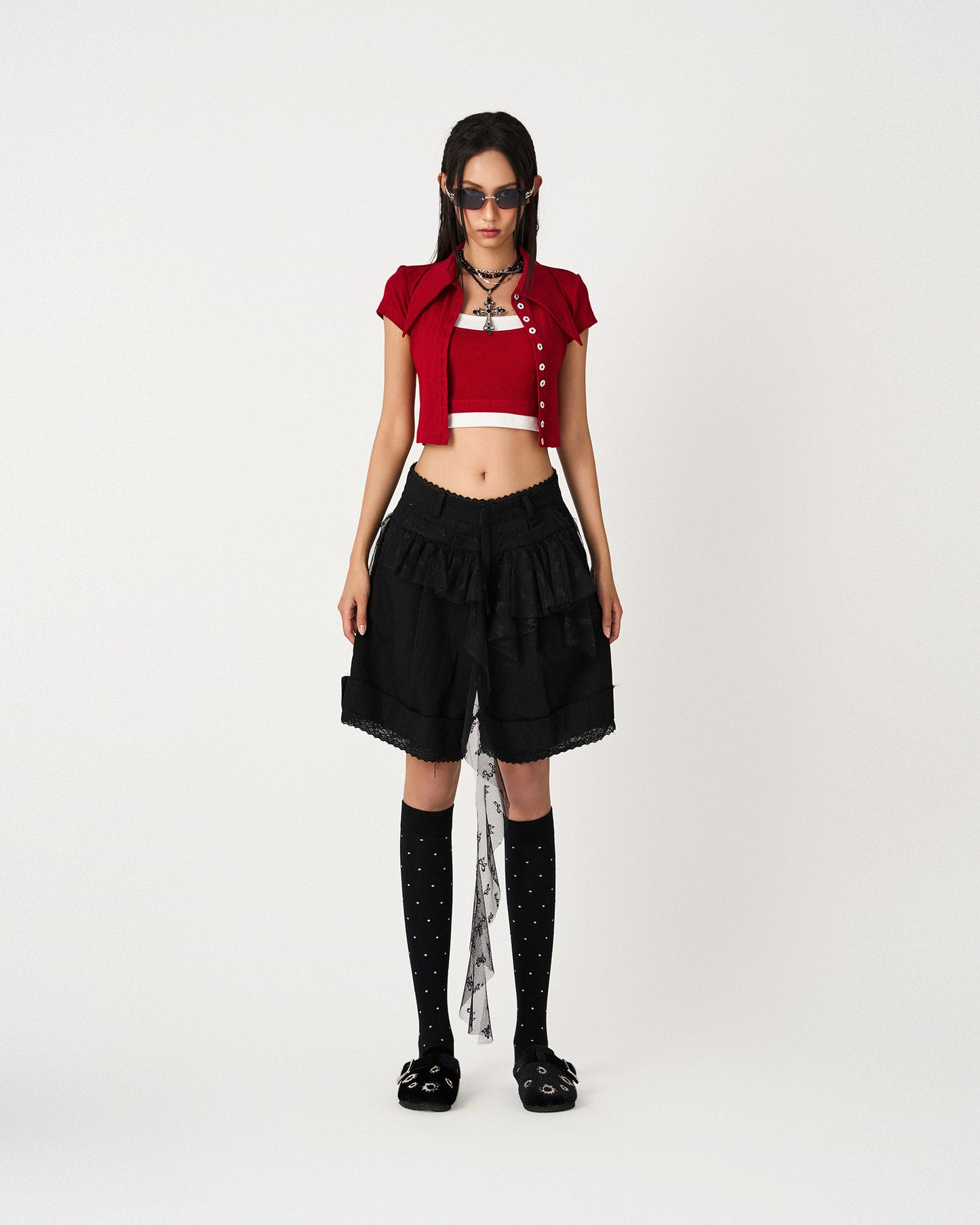 YUMI SHORTS IN BLACK