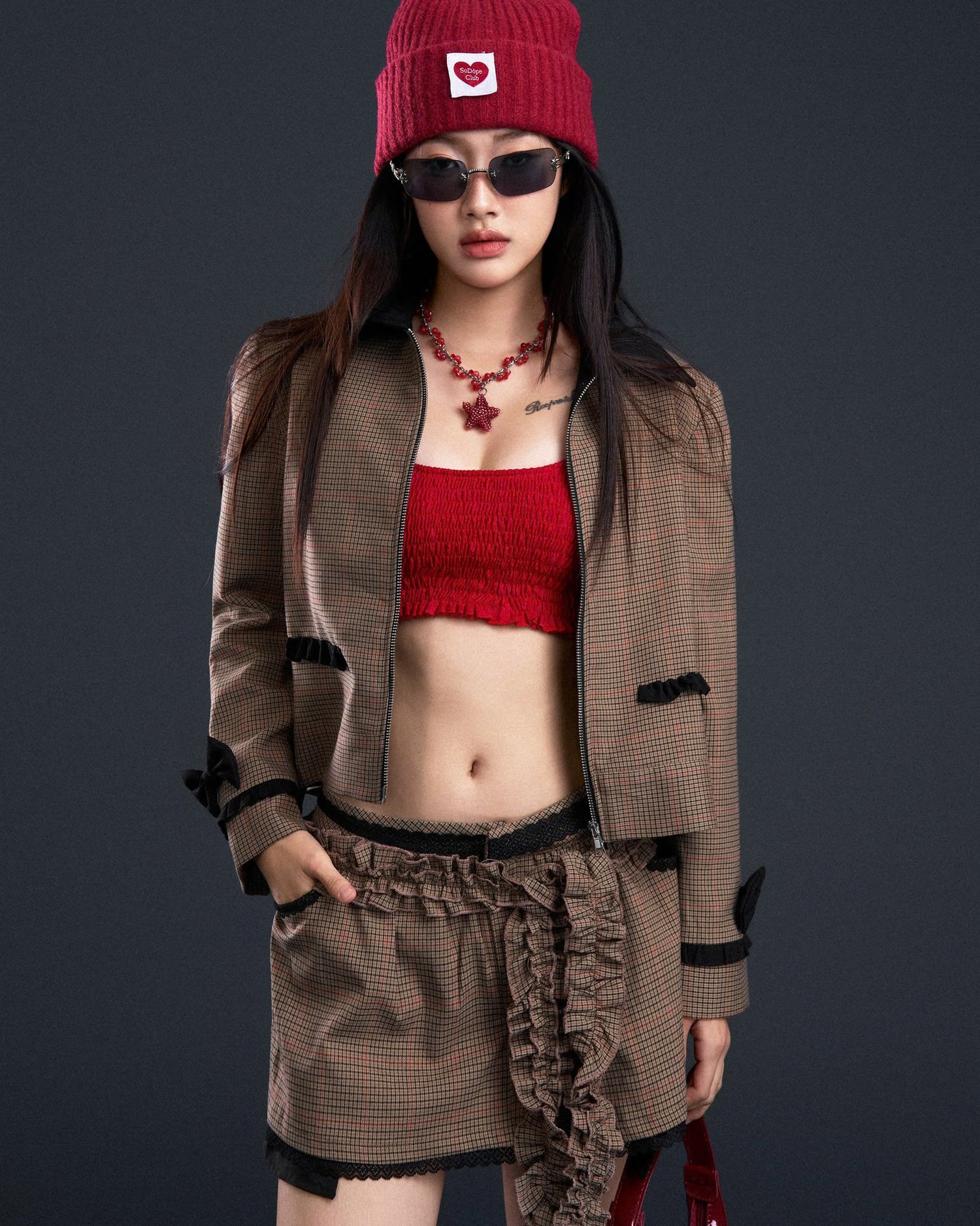 RIOT CROPTOP